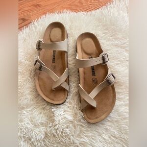 Cushionaire Cork Footbed Sandals 9.5
